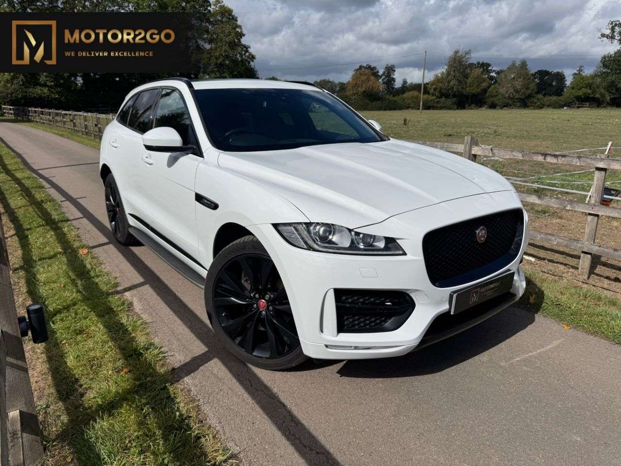 2018 JAGUAR F-PACE 2018 JAGUAR F-PACE