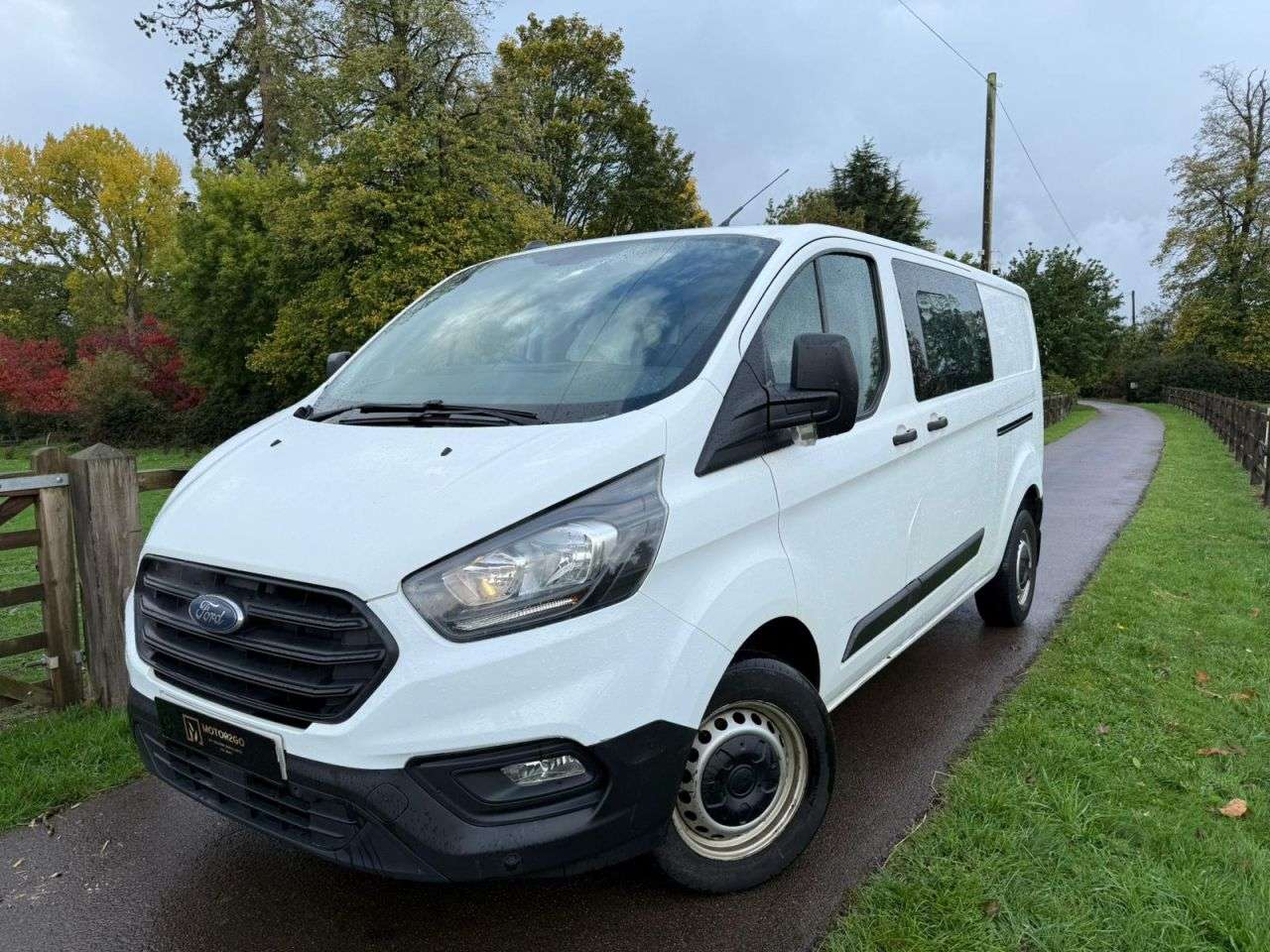 A 2021 FORD TRANSIT CUSTOM 2.0 320 EcoBlue Leader Crew Van Double Cab 5dr Diesel Manual L2 H1 Euro 6 ( A 2021 FORD TRANSIT CUSTOM 2.0 320 EcoBlue Leader Crew Van Double Cab 5dr Diesel Manual L2 H1 Euro 6 (