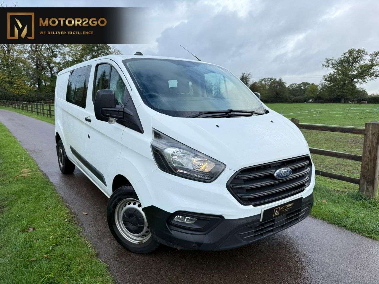 A 2021 FORD TRANSIT CUSTOM 2.0 320 EcoBlue Leader Crew Van Double Cab 5dr Diesel Manual L2 H1 Euro 6 ( A 2021 FORD TRANSIT CUSTOM 2.0 320 EcoBlue Leader Crew Van Double Cab 5dr Diesel Manual L2 H1 Euro 6 (
