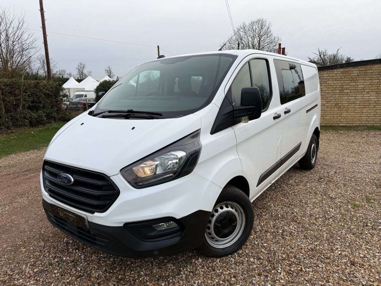 A 2021 FORD TRANSIT CUSTOM 2.0 320 EcoBlue Leader Crew Van Double Cab 5dr Diesel Manual L2 H1 Euro 6 ( A 2021 FORD TRANSIT CUSTOM 2.0 320 EcoBlue Leader Crew Van Double Cab 5dr Diesel Manual L2 H1 Euro 6 (