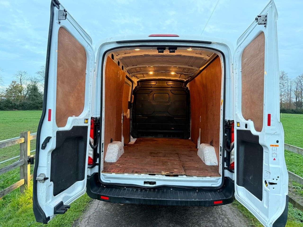 2022 FORD TRANSIT 2022 FORD TRANSIT