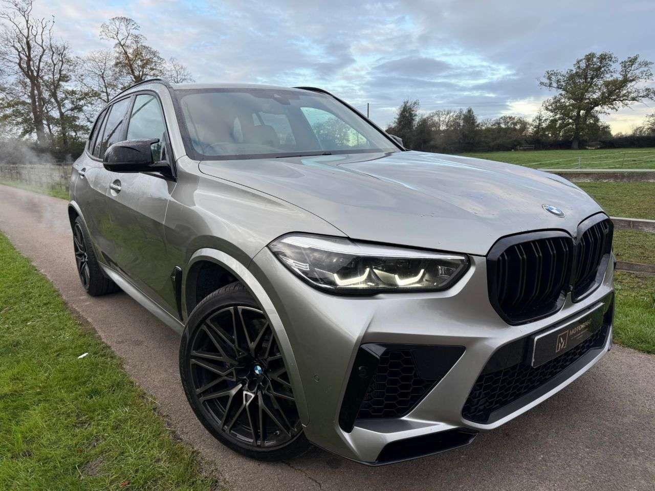 2020 BMW X5 M 2020 BMW X5 M