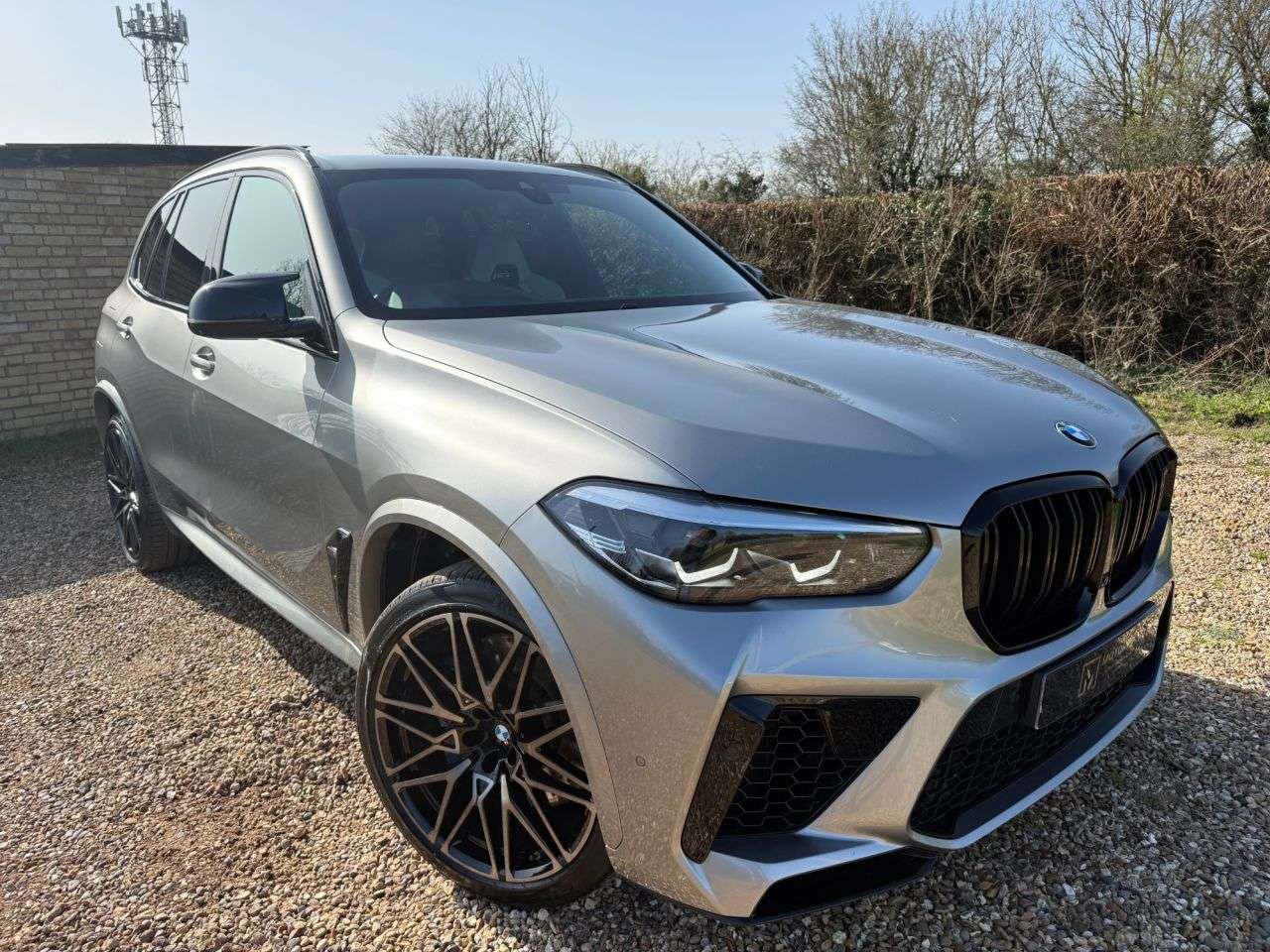 A 2020 BMW X5 M 4.4i V8 Competition SUV 5dr Petrol Auto xDrive Euro 6 (s/s) (625 ps) COMP P A 2020 BMW X5 M 4.4i V8 Competition SUV 5dr Petrol Auto xDrive Euro 6 (s/s) (625 ps) COMP P