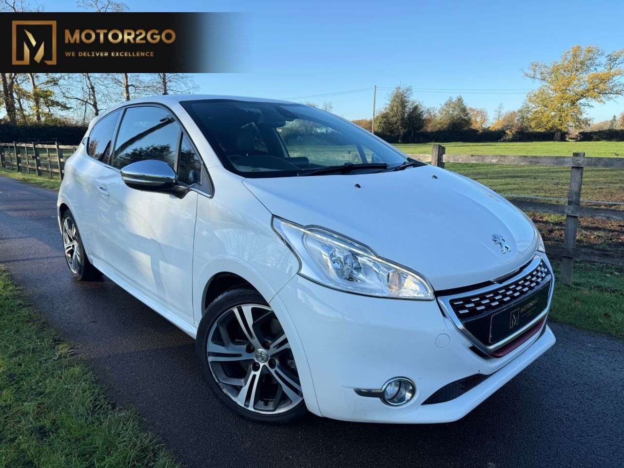 2014 PEUGEOT 208 2014 PEUGEOT 208
