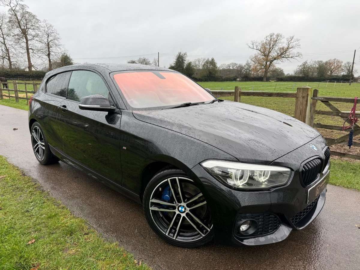 Check out this BMW 1 Series 2018 Petrol Manual