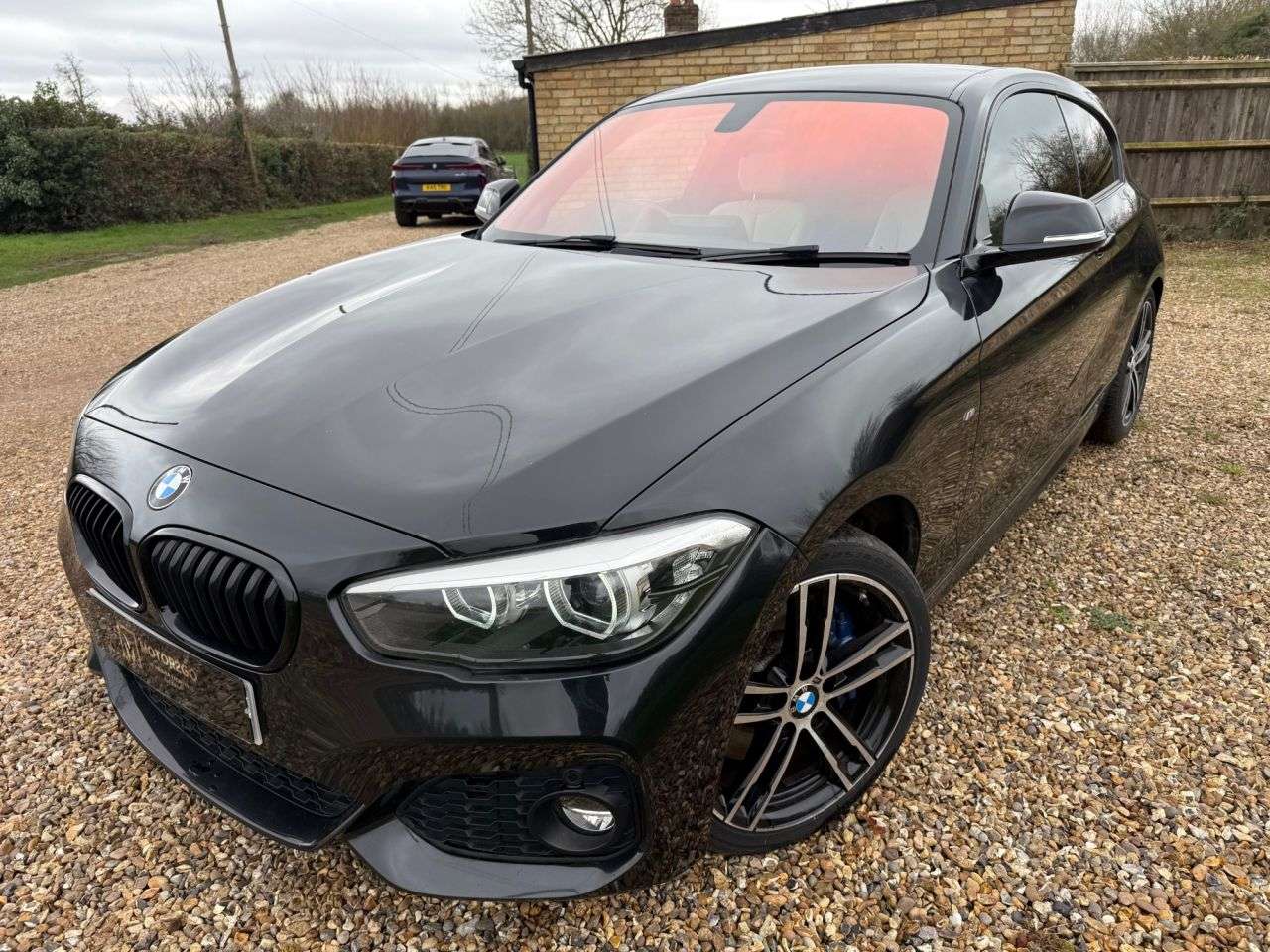 A 2018 BMW 1 SERIES 1.5 118i M Sport Shadow Edition Hatchback 3dr Petrol Manual Euro 6 (s/s) (1 A 2018 BMW 1 SERIES 1.5 118i M Sport Shadow Edition Hatchback 3dr Petrol Manual Euro 6 (s/s) (1