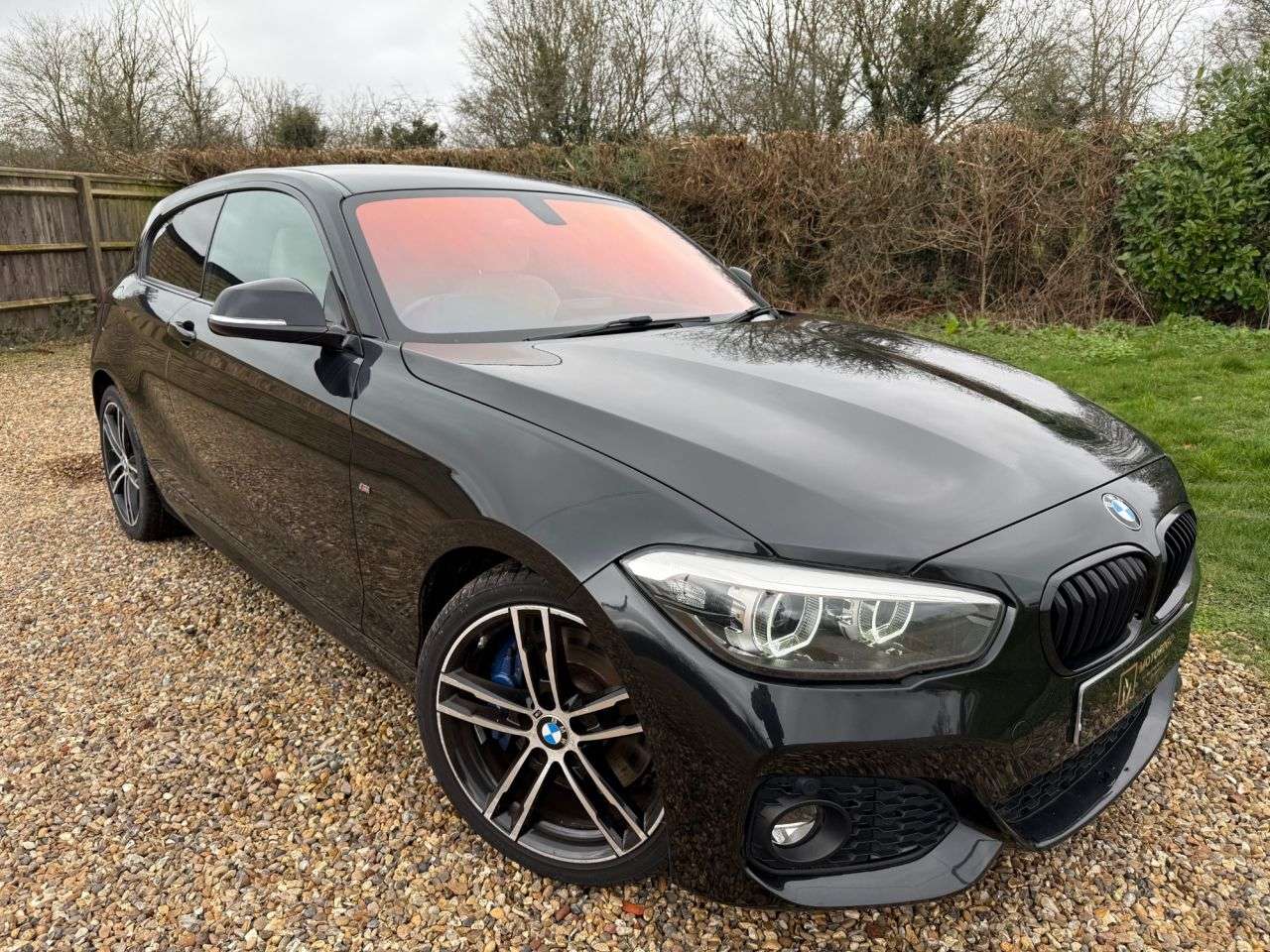 A 2018 BMW 1 SERIES 1.5 118i M Sport Shadow Edition Hatchback 3dr Petrol Manual Euro 6 (s/s) (1 A 2018 BMW 1 SERIES 1.5 118i M Sport Shadow Edition Hatchback 3dr Petrol Manual Euro 6 (s/s) (1
