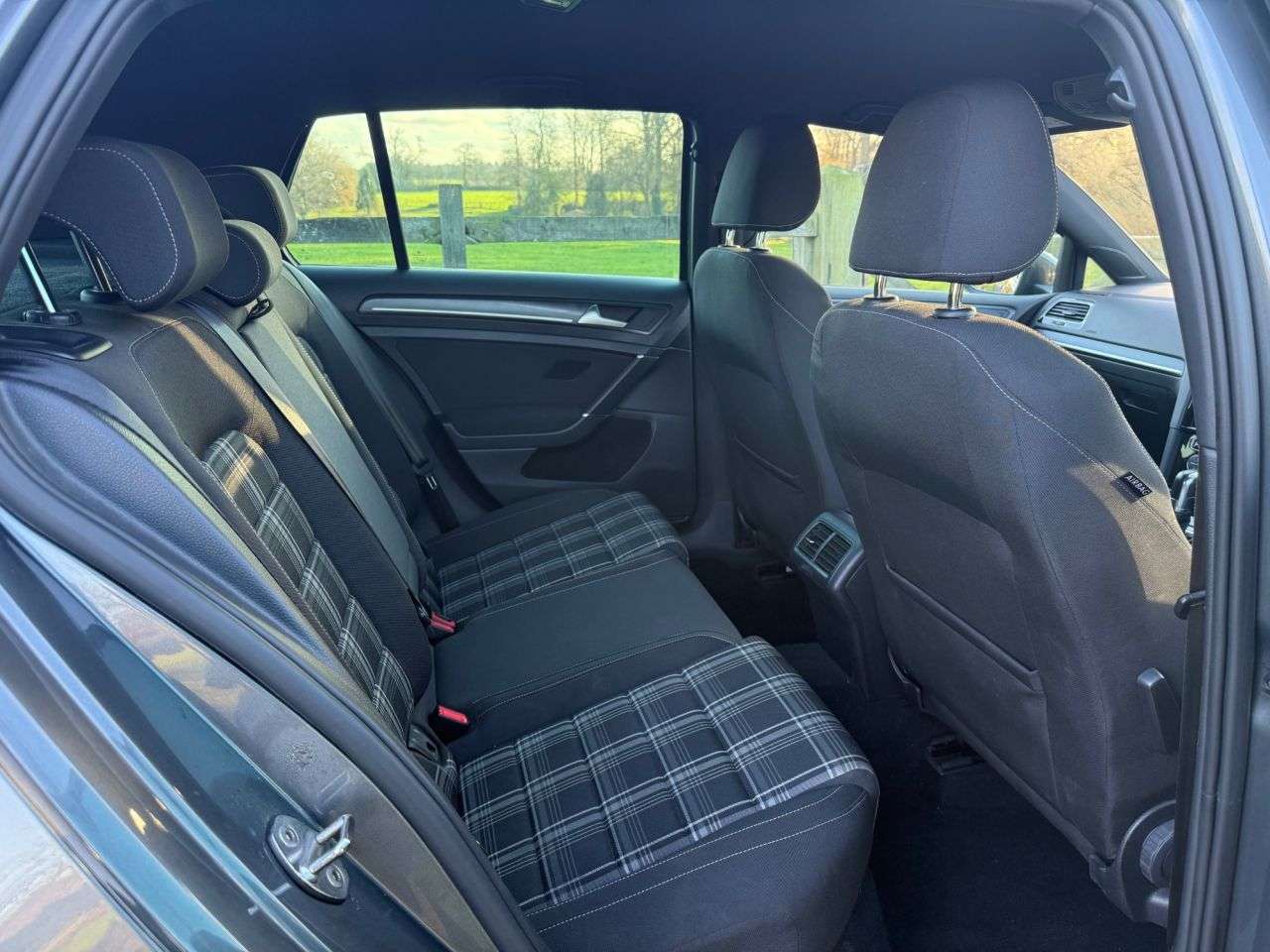 2019 VOLKSWAGEN GOLF 2019 VOLKSWAGEN GOLF