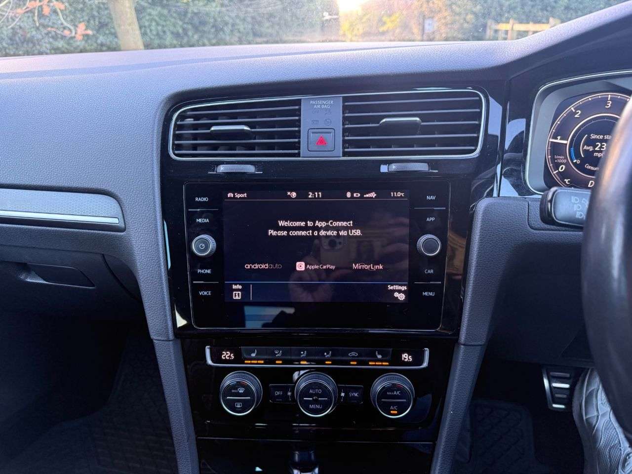 2019 VOLKSWAGEN GOLF 2019 VOLKSWAGEN GOLF