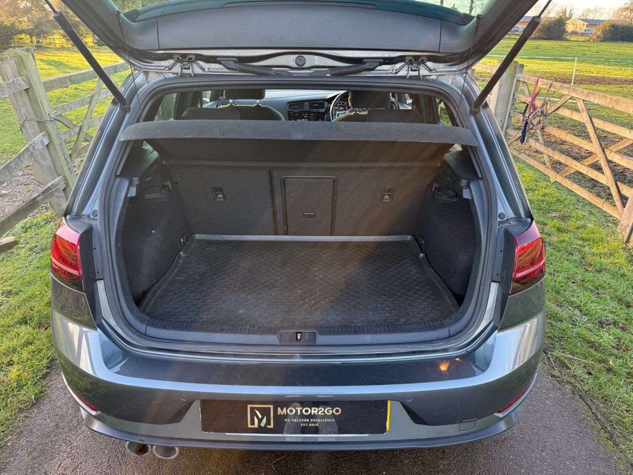 2019 VOLKSWAGEN GOLF 2019 VOLKSWAGEN GOLF