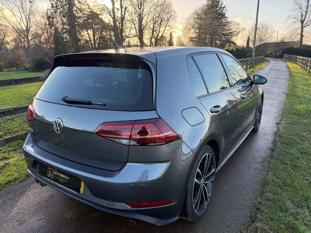 2019 VOLKSWAGEN GOLF 2019 VOLKSWAGEN GOLF