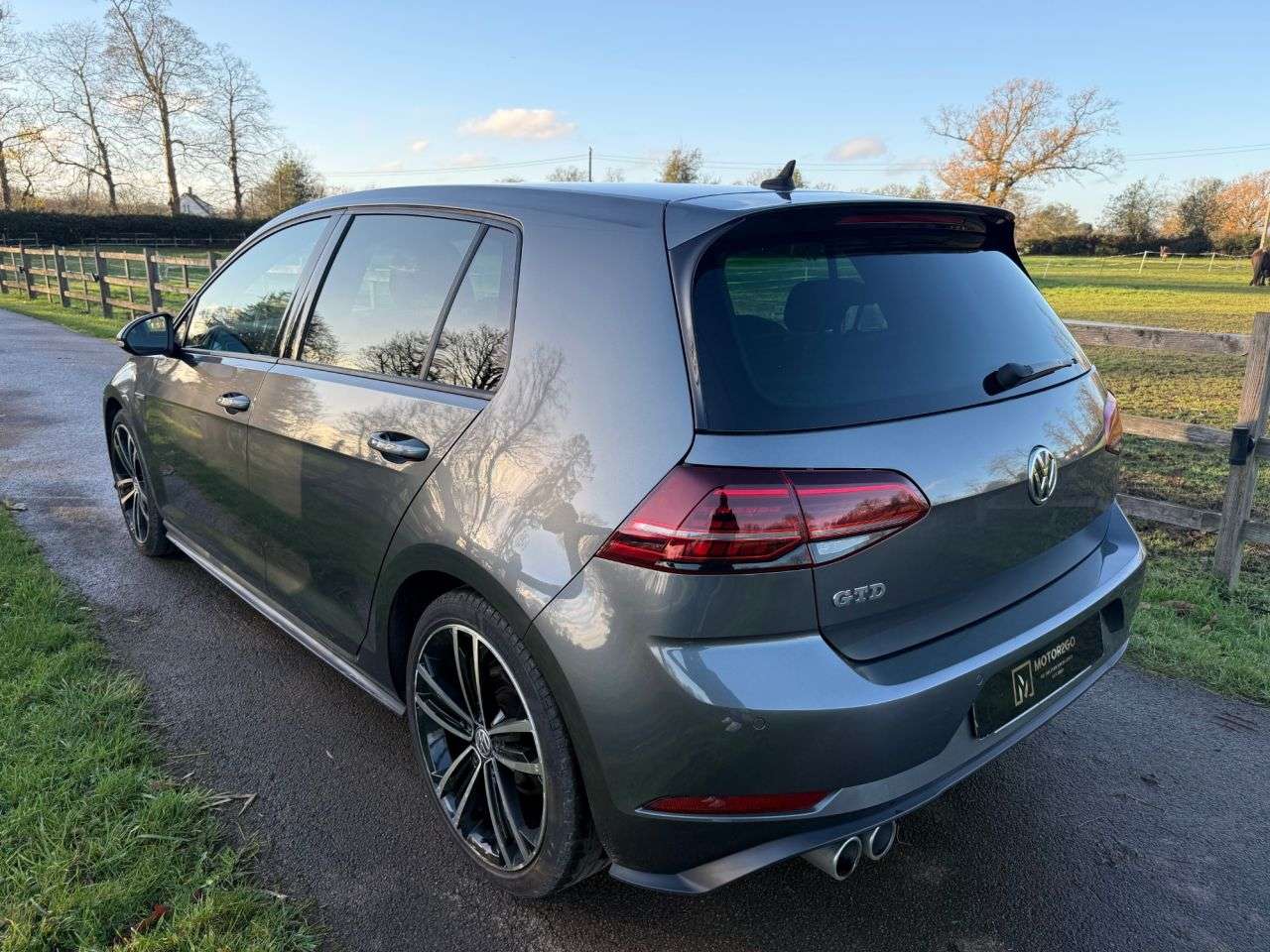 2019 VOLKSWAGEN GOLF 2019 VOLKSWAGEN GOLF