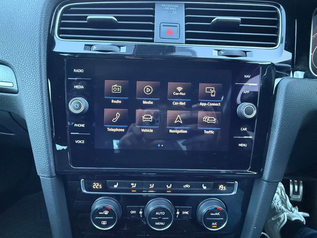 2019 VOLKSWAGEN GOLF 2019 VOLKSWAGEN GOLF