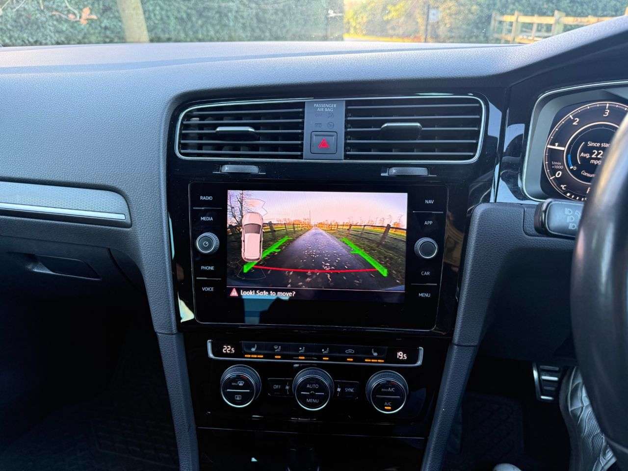 2019 VOLKSWAGEN GOLF 2019 VOLKSWAGEN GOLF