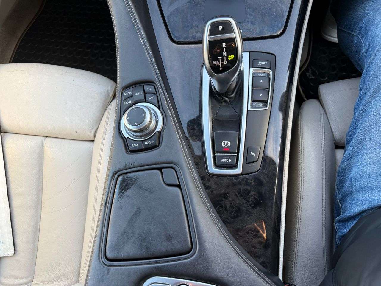 2013 BMW 6 SERIES GRAN COUPE 2013 BMW 6 SERIES GRAN COUPE