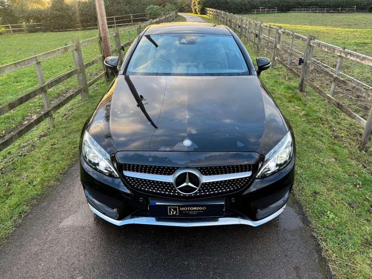 A 2016 MERCEDES-BENZ C-CLASS 2.0 C300 AMG Line Coupe 2dr Petrol 7G-Tronic+ Euro 6 (s/s) (245 ps) NAV, AR A 2016 MERCEDES-BENZ C-CLASS 2.0 C300 AMG Line Coupe 2dr Petrol 7G-Tronic+ Euro 6 (s/s) (245 ps) NAV, AR