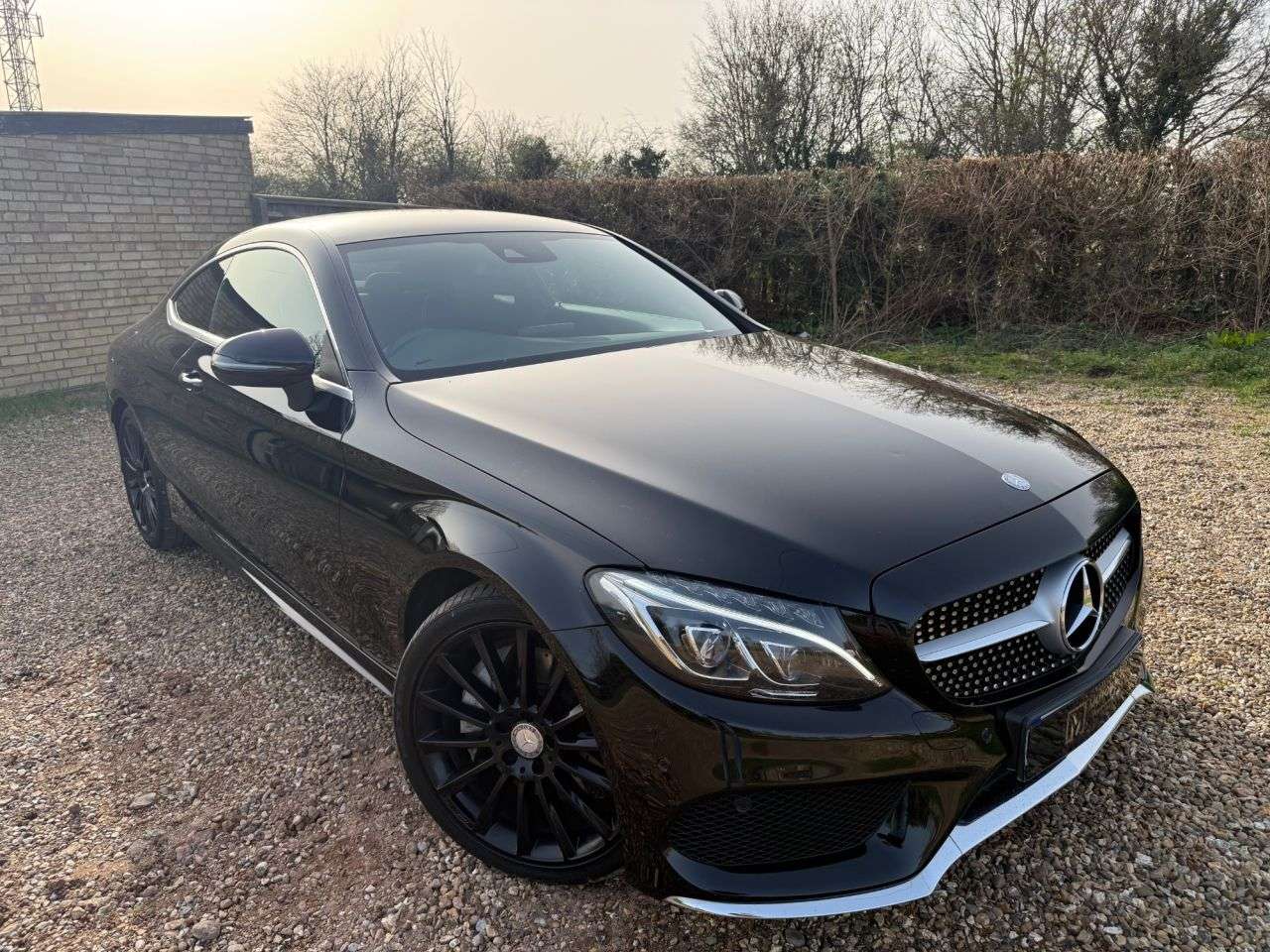 A 2016 MERCEDES-BENZ C-CLASS 2.0 C300 AMG Line Coupe 2dr Petrol 7G-Tronic+ Euro 6 (s/s) (245 ps) NAV, AR A 2016 MERCEDES-BENZ C-CLASS 2.0 C300 AMG Line Coupe 2dr Petrol 7G-Tronic+ Euro 6 (s/s) (245 ps) NAV, AR