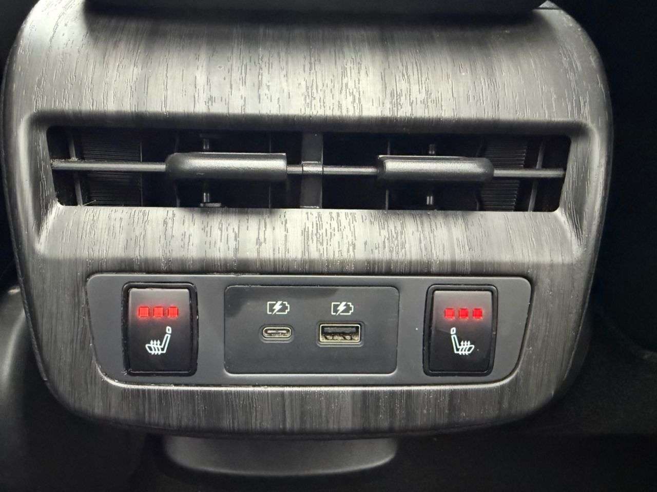 2024 NISSAN ARIYA 2024 NISSAN ARIYA