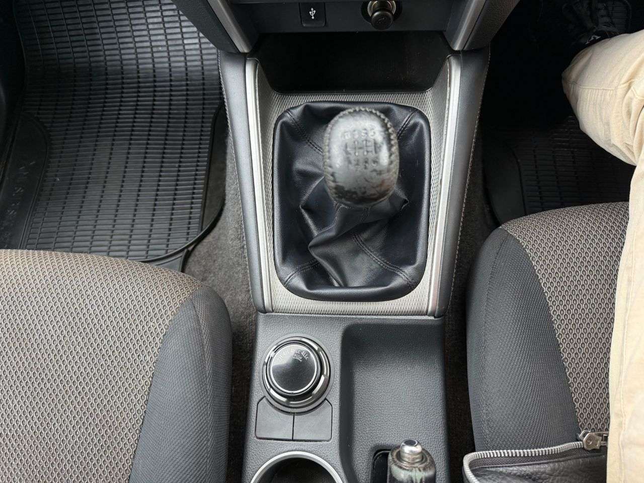 2020 MITSUBISHI L200 2020 MITSUBISHI L200