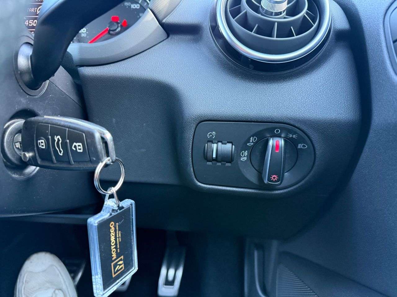 2018 AUDI A1 2018 AUDI A1