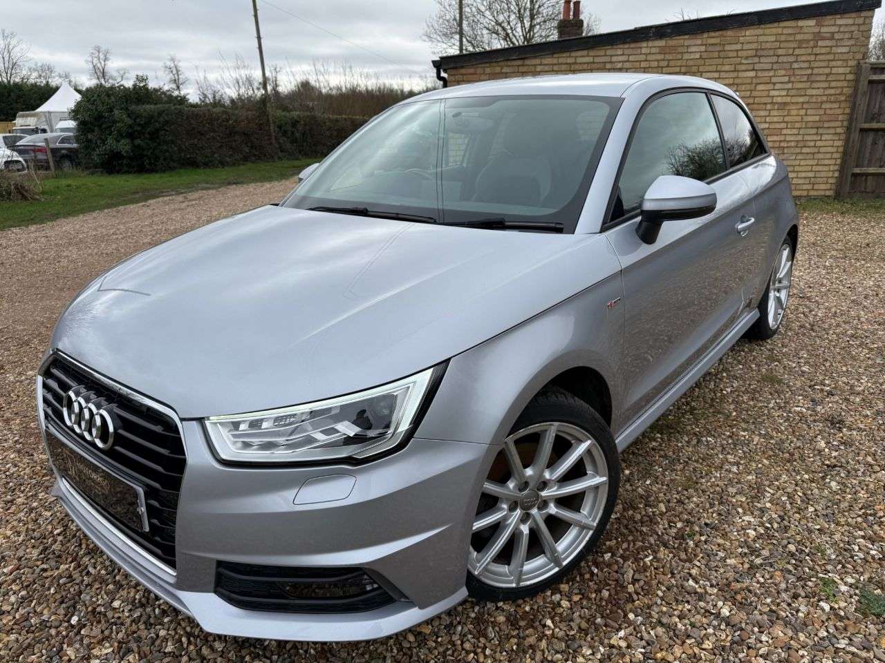 A 2018 AUDI A1 1.4 TFSI S line Hatchback 3dr Petrol Manual Euro 6 (s/s) (125 ps) FSH, LEAT A 2018 AUDI A1 1.4 TFSI S line Hatchback 3dr Petrol Manual Euro 6 (s/s) (125 ps) FSH, LEAT