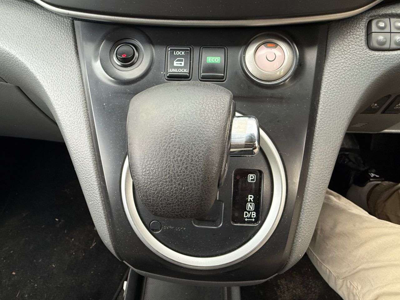 2015 NISSAN E-NV200 2015 NISSAN E-NV200