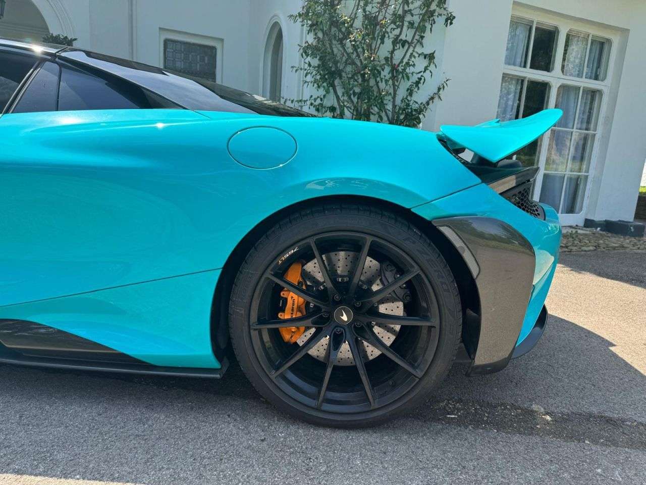 2021 MCLAREN 765LT 2021 MCLAREN 765LT