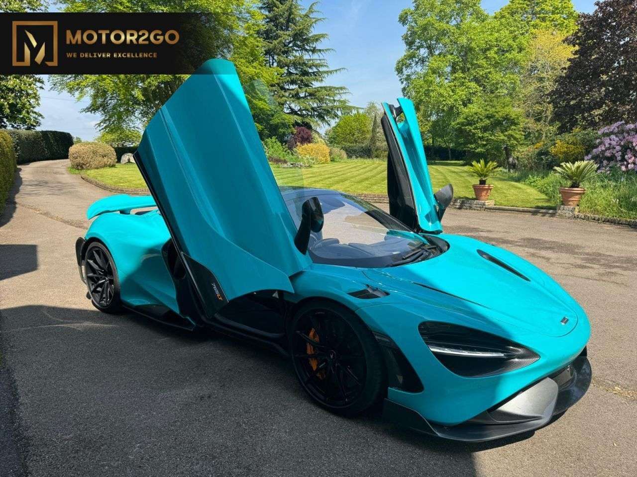 A 2021 MCLAREN 765LT V8 SSG A 2021 MCLAREN 765LT V8 SSG