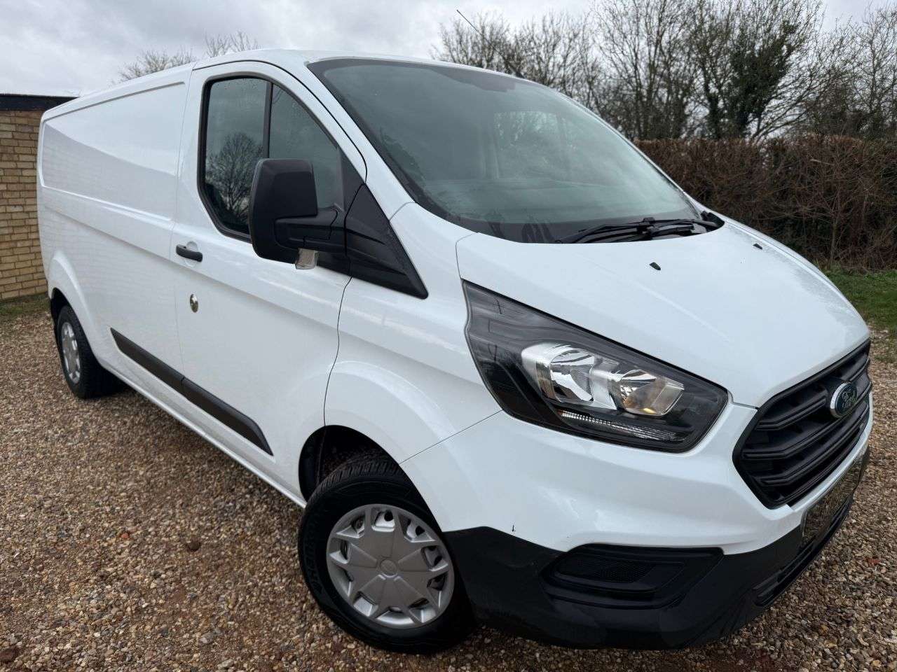 A 2020 FORD TRANSIT CUSTOM 2.0 300 EcoBlue Panel Van 5dr Diesel Manual L2 H1 Euro 6 (105 ps) NO VAT, T A 2020 FORD TRANSIT CUSTOM 2.0 300 EcoBlue Panel Van 5dr Diesel Manual L2 H1 Euro 6 (105 ps) NO VAT, T