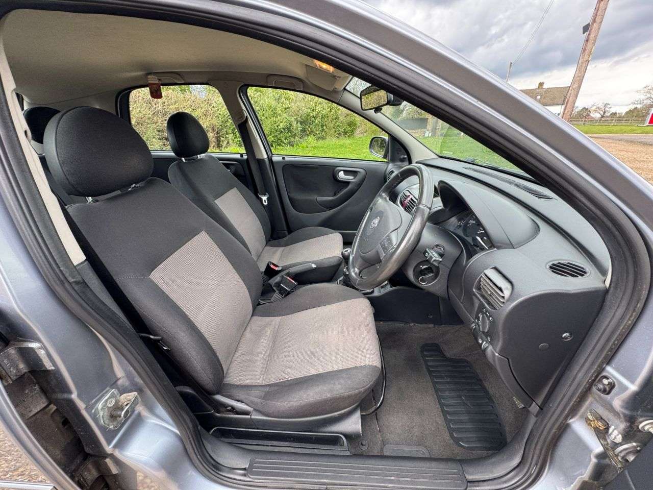 2004 VAUXHALL CORSA 2004 VAUXHALL CORSA