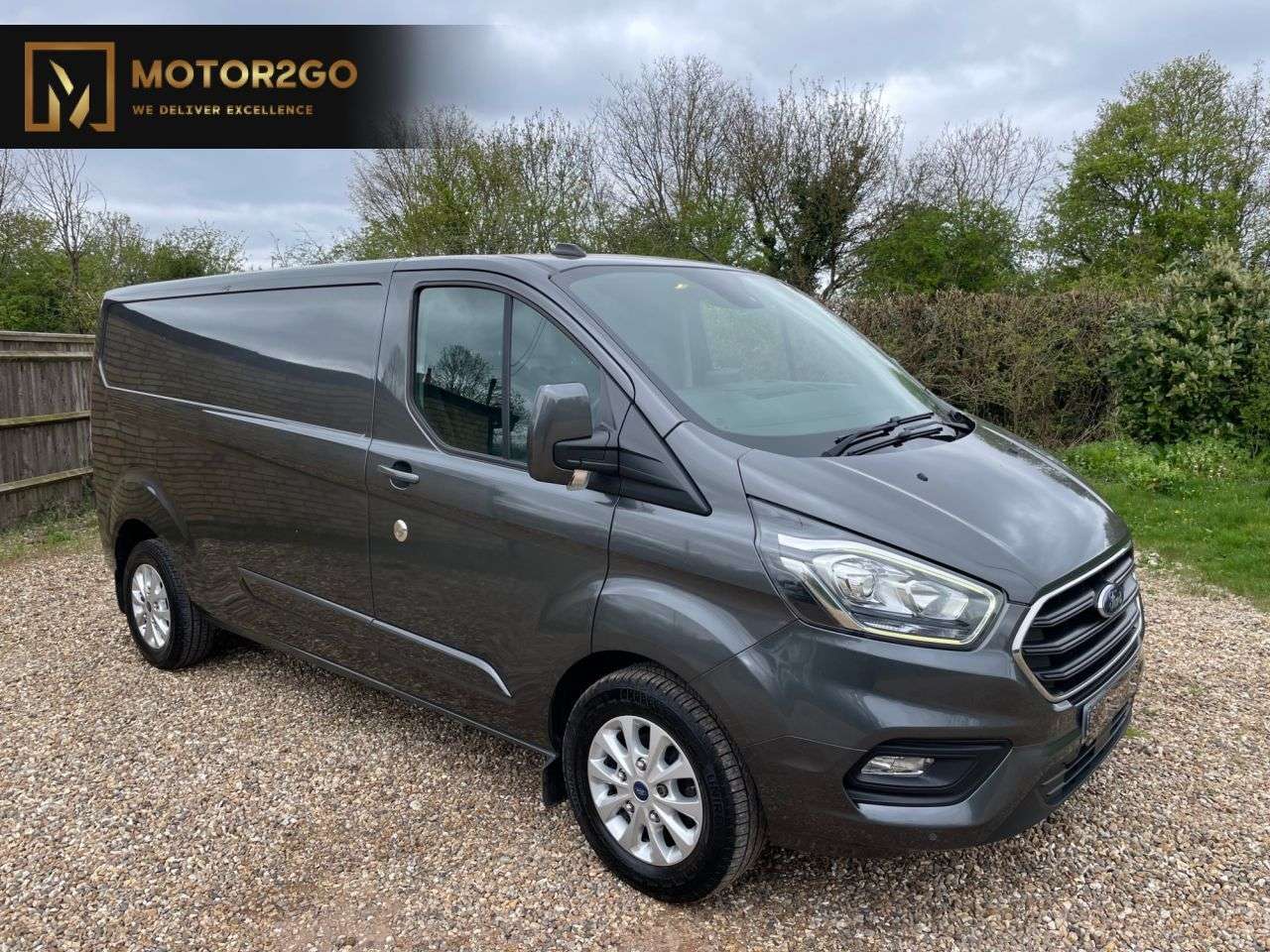 A 2020 FORD TRANSIT CUSTOM 2.0 300 EcoBlue Limited Panel Van 5dr Diesel Manual L2 H1 Euro 6 (s/s) (130 A 2020 FORD TRANSIT CUSTOM 2.0 300 EcoBlue Limited Panel Van 5dr Diesel Manual L2 H1 Euro 6 (s/s) (130