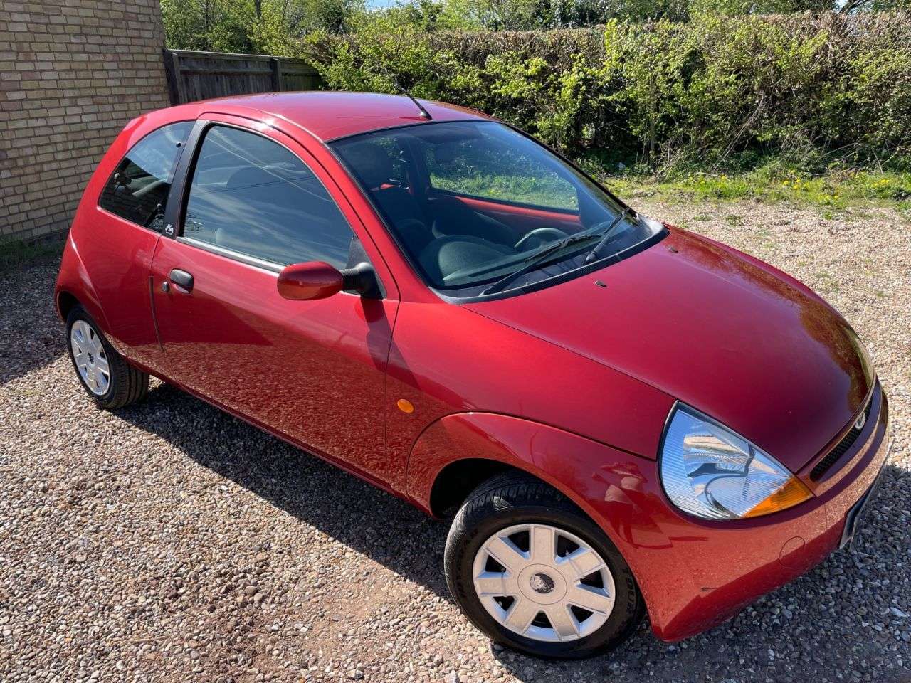 A 2008 FORD KA 1.3 Style Hatchback 3dr Petrol Manual (147 g/km, 69 bhp) 11 SERVICES | IDEA A 2008 FORD KA 1.3 Style Hatchback 3dr Petrol Manual (147 g/km, 69 bhp) 11 SERVICES | IDEA