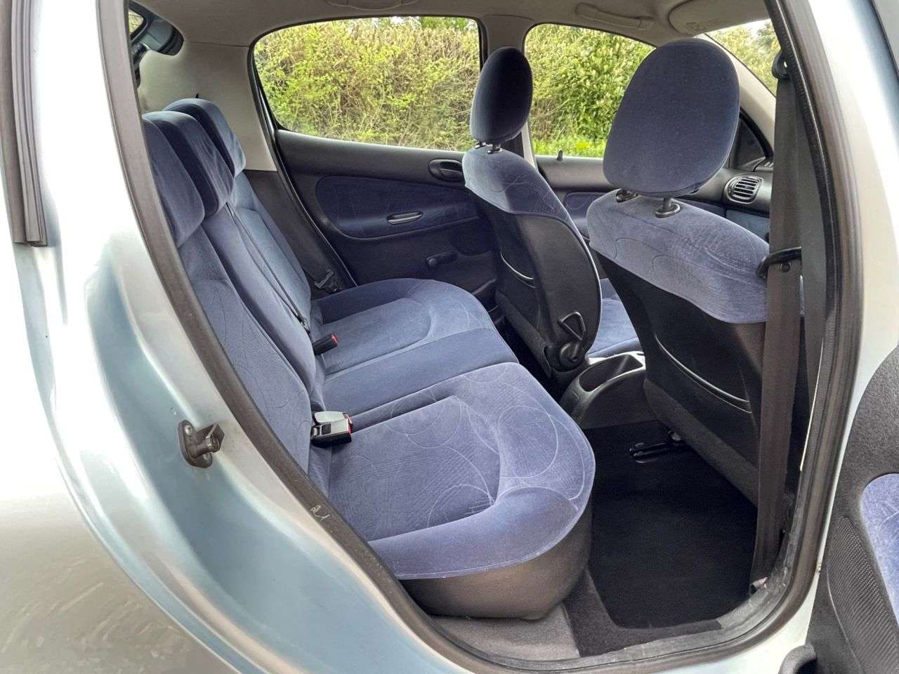 2002 PEUGEOT 206 2002 PEUGEOT 206