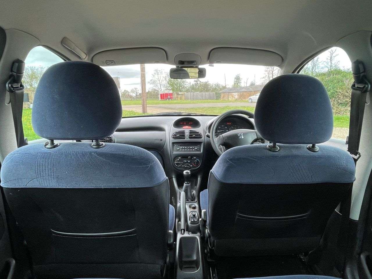 2002 PEUGEOT 206 2002 PEUGEOT 206