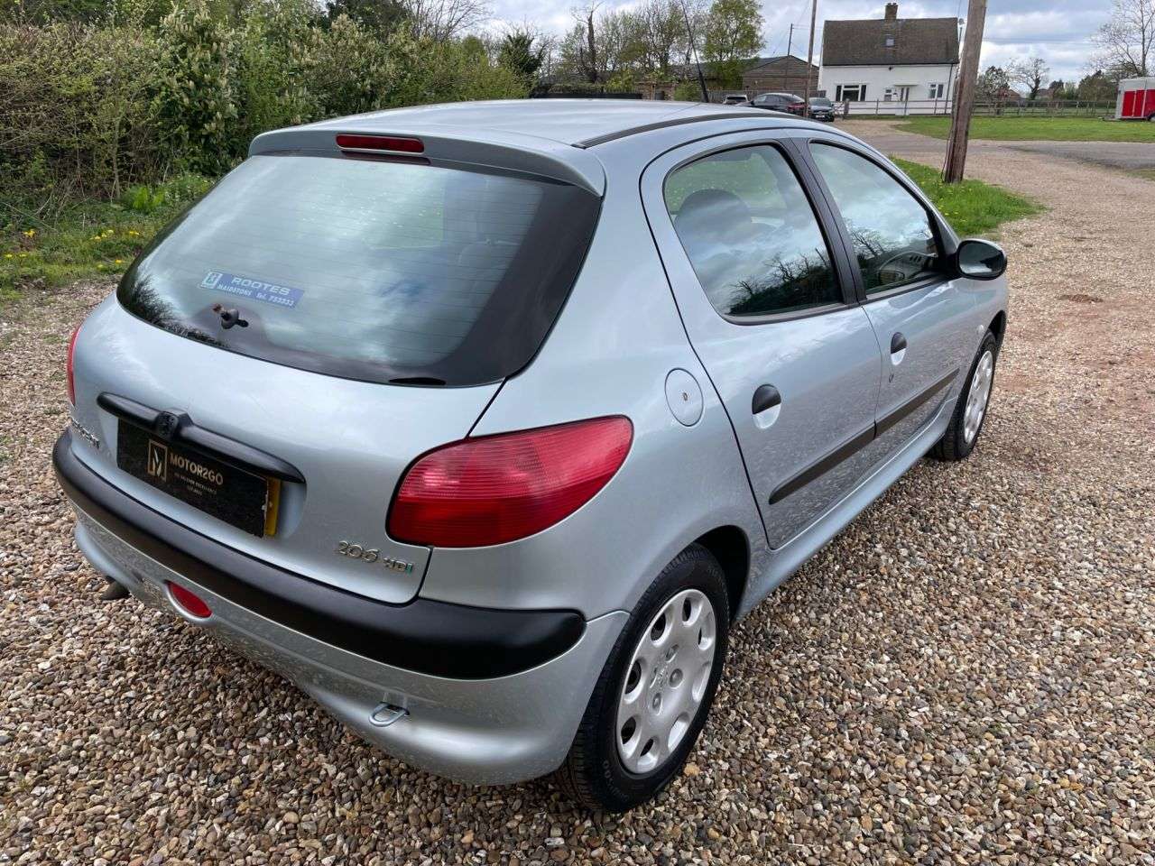 2002 PEUGEOT 206 2002 PEUGEOT 206