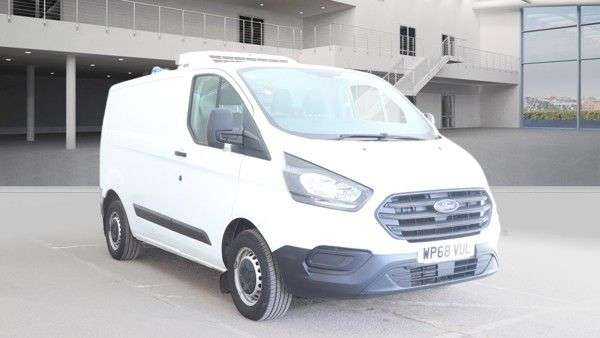 A 2018 FORD TRANSIT CUSTOM 2.0 300 EcoBlue Panel Van 5dr Diesel Manual L1 H1 Euro 6 (105 ps) SPLIT COM A 2018 FORD TRANSIT CUSTOM 2.0 300 EcoBlue Panel Van 5dr Diesel Manual L1 H1 Euro 6 (105 ps) SPLIT COM