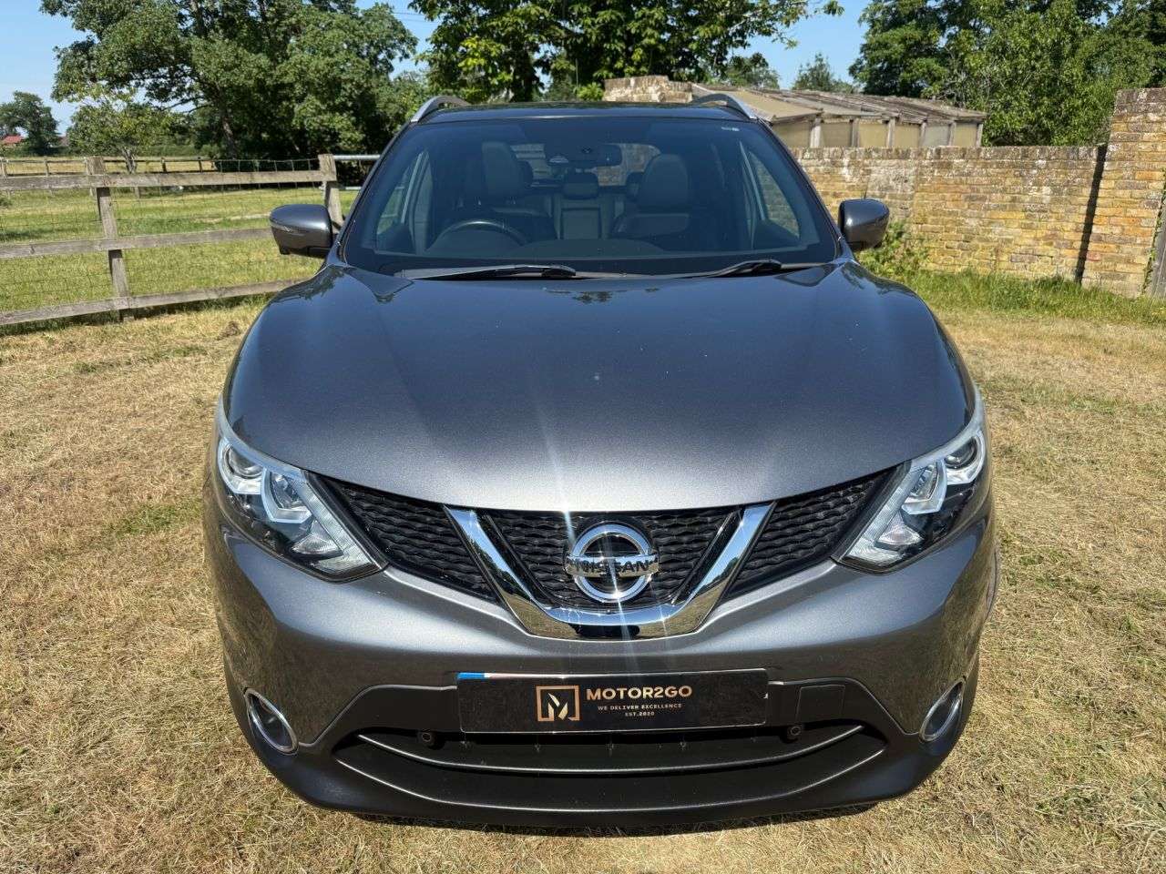 A 2017 NISSAN QASHQAI 1.2 DIG-T N-Vision SUV 5dr Petrol Manual 2WD Euro 6 (s/s) (115 ps) FULL MAI A 2017 NISSAN QASHQAI 1.2 DIG-T N-Vision SUV 5dr Petrol Manual 2WD Euro 6 (s/s) (115 ps) FULL MAI
