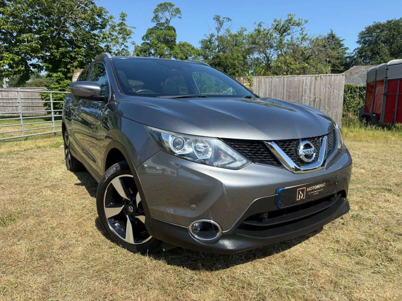 A 2017 NISSAN QASHQAI 1.2 DIG-T N-Vision SUV 5dr Petrol Manual 2WD Euro 6 (s/s) (115 ps) FULL MAI A 2017 NISSAN QASHQAI 1.2 DIG-T N-Vision SUV 5dr Petrol Manual 2WD Euro 6 (s/s) (115 ps) FULL MAI