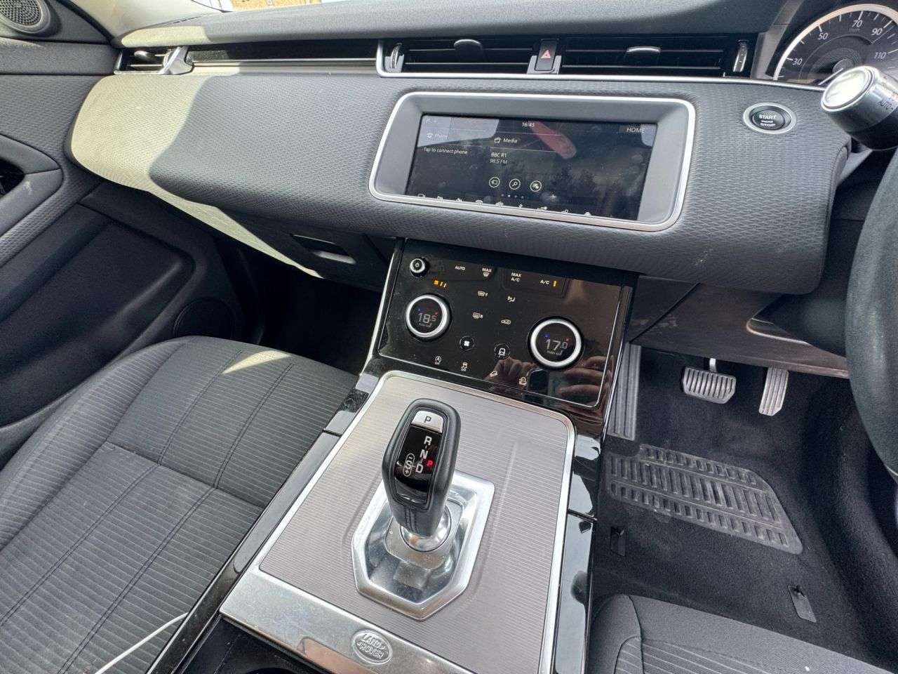 2020 LAND ROVER RANGE ROVER EVOQUE 2020 LAND ROVER RANGE ROVER EVOQUE