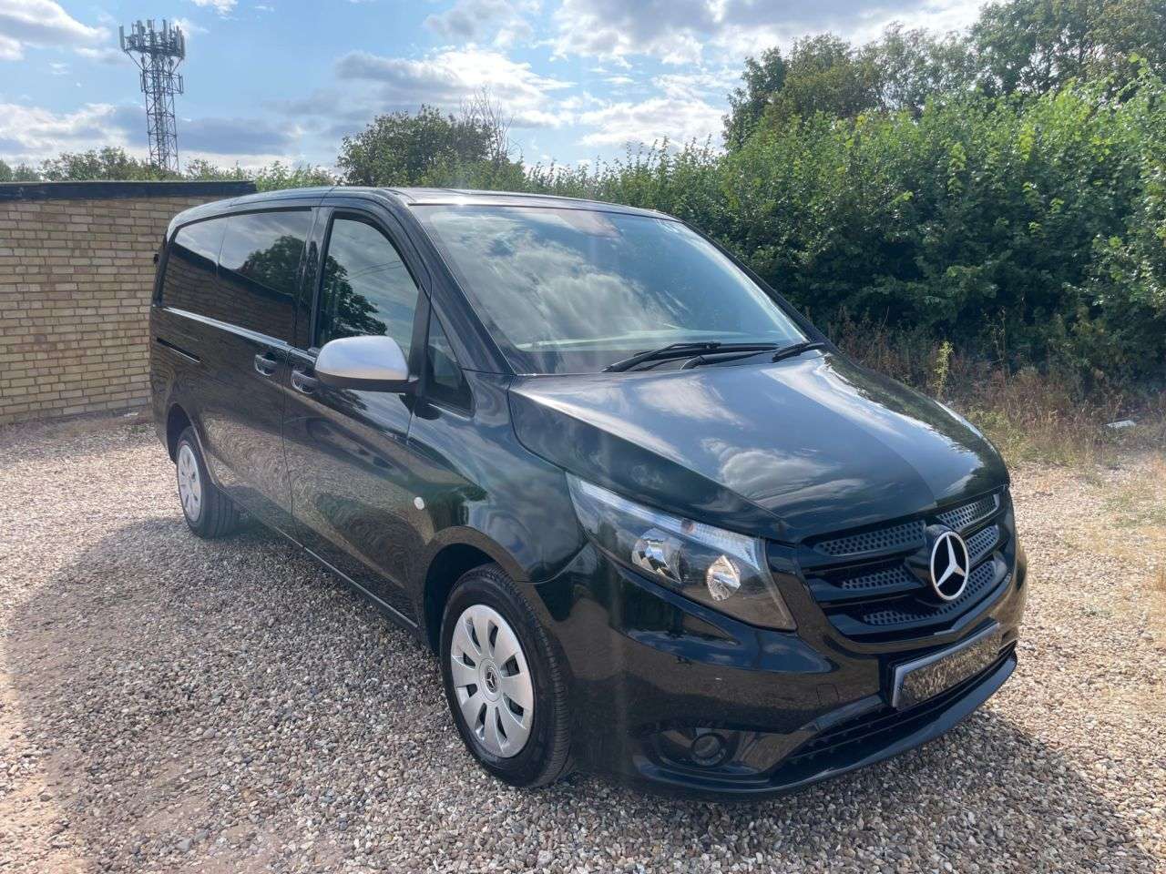 A 2020 MERCEDES-BENZ VITO 1.7 110 CDI Progressive Panel Van 5dr Diesel Manual FWD L2 Euro 6 (s/s) (LW A 2020 MERCEDES-BENZ VITO 1.7 110 CDI Progressive Panel Van 5dr Diesel Manual FWD L2 Euro 6 (s/s) (LW