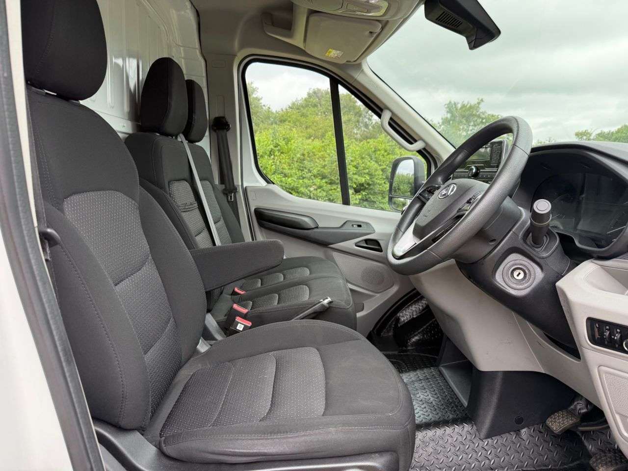 2023 MAXUS DELIVER 9 2023 MAXUS DELIVER 9