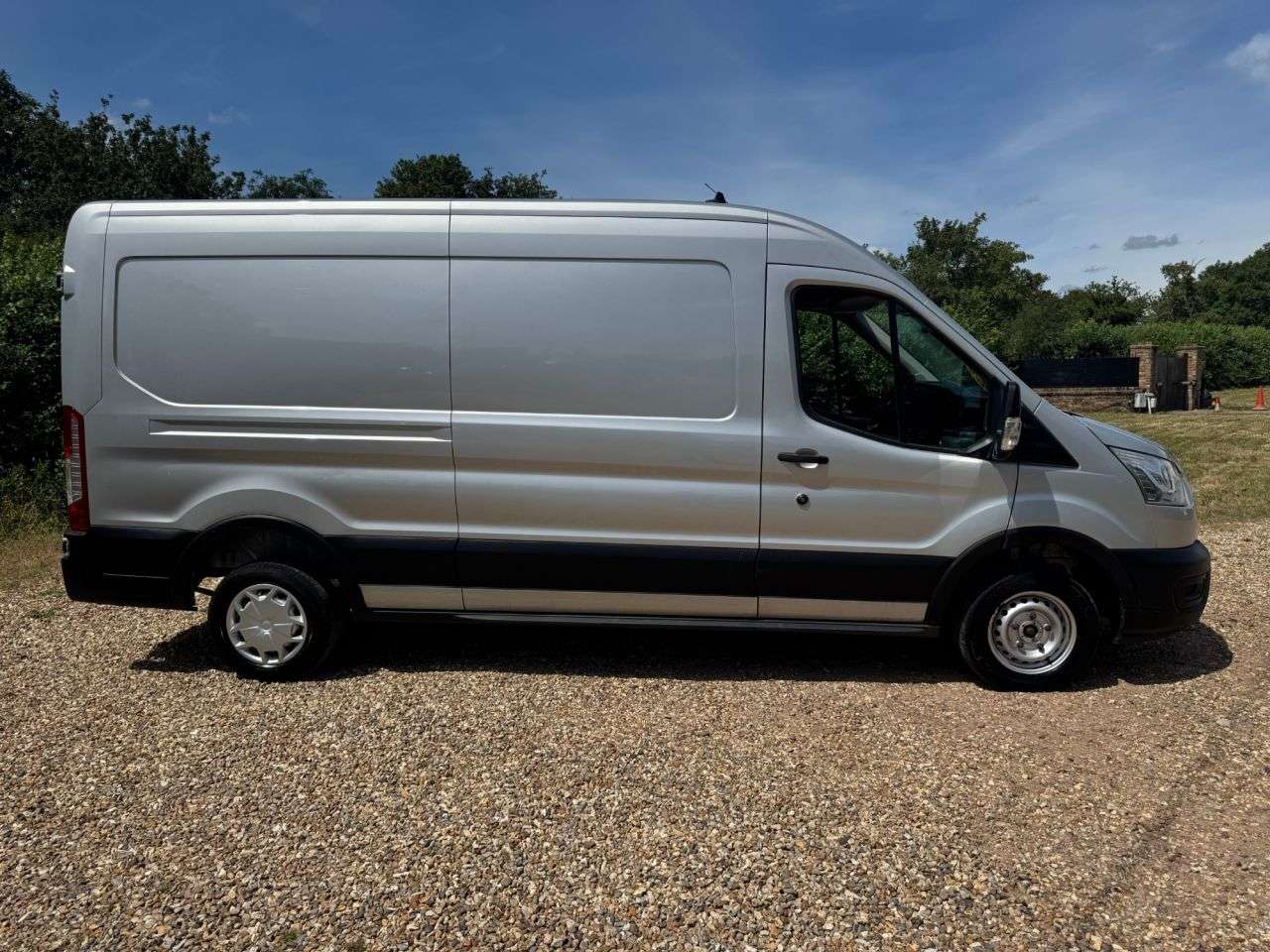 A 2021 FORD TRANSIT 2.0 310 EcoBlue Trend Panel Van 5dr Diesel Manual FWD L3 H2 Euro 6 (s/s) (1 A 2021 FORD TRANSIT 2.0 310 EcoBlue Trend Panel Van 5dr Diesel Manual FWD L3 H2 Euro 6 (s/s) (1