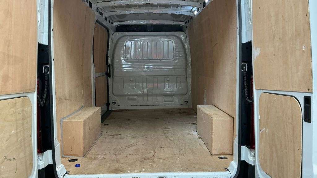 2024 MAXUS DELIVER 9 2024 MAXUS DELIVER 9