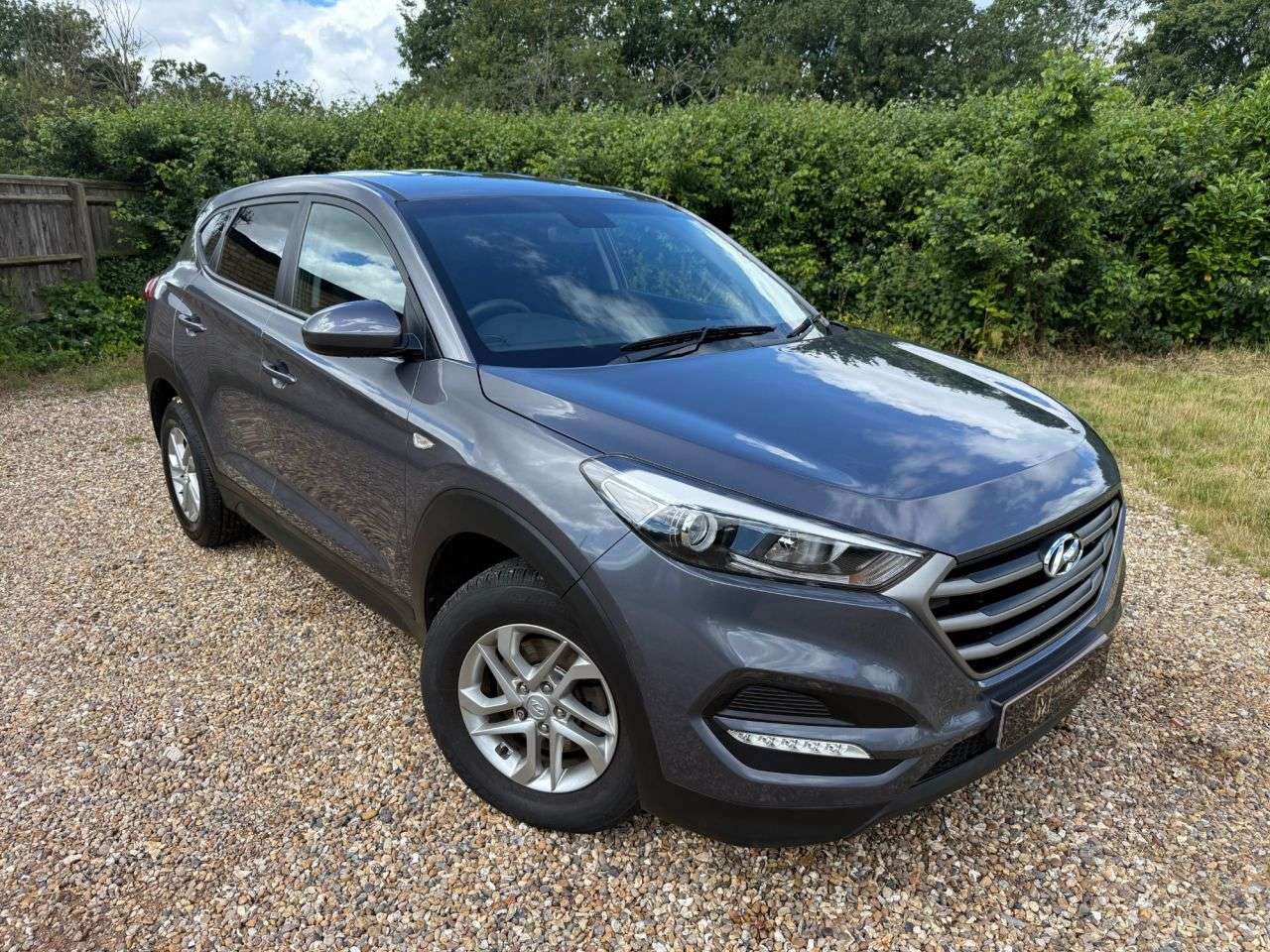 A 2015 HYUNDAI TUCSON 1.7 CRDi Blue Drive S SUV 5dr Diesel Manual Euro 6 (s/s) (116 ps) NEW CLUTC A 2015 HYUNDAI TUCSON 1.7 CRDi Blue Drive S SUV 5dr Diesel Manual Euro 6 (s/s) (116 ps) NEW CLUTC