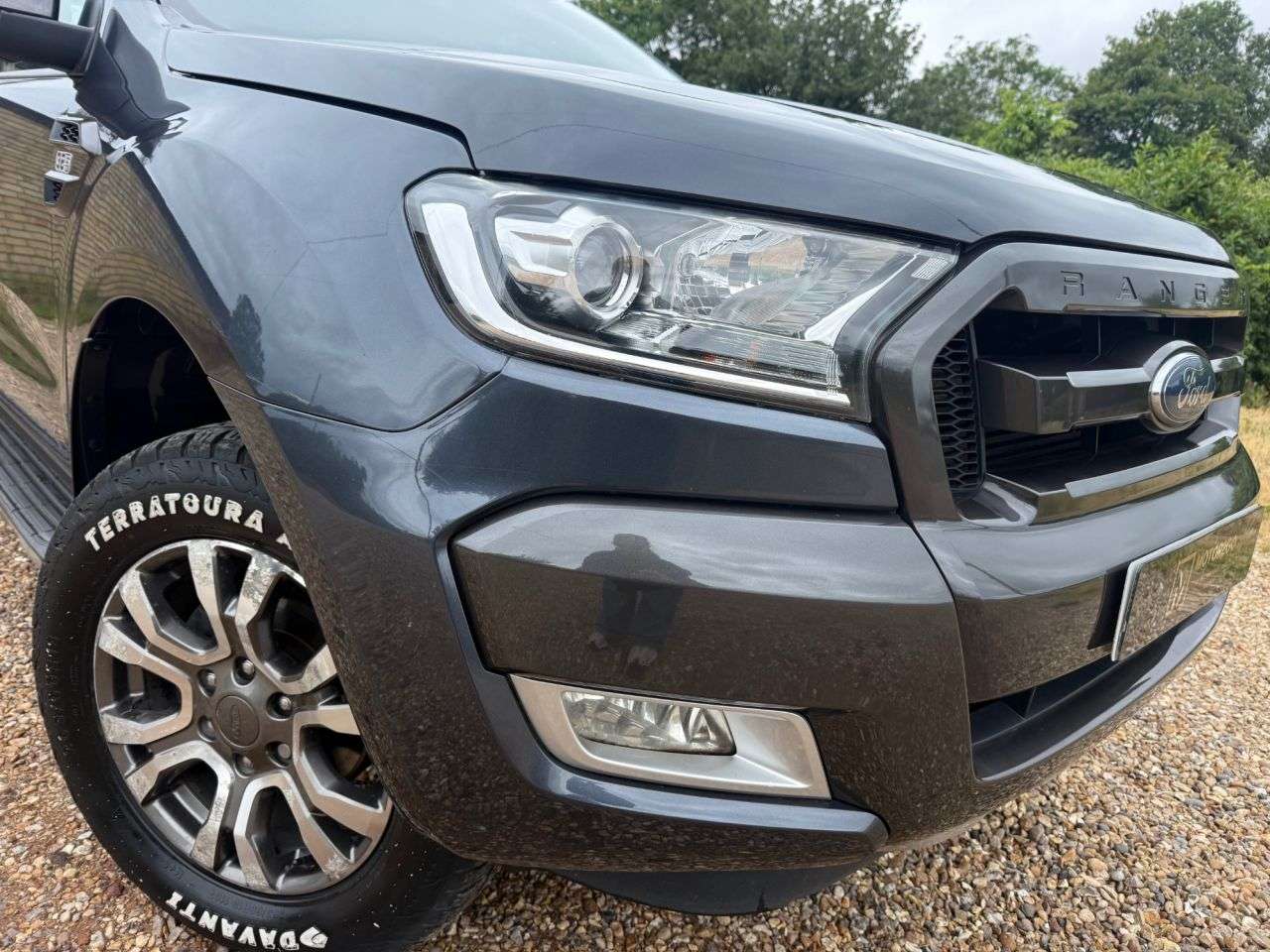 A 2017 FORD RANGER 3.2 TDCi Wildtrak Pickup Double Cab 4dr Diesel Auto 4WD Euro 5 (200 ps) TOW A 2017 FORD RANGER 3.2 TDCi Wildtrak Pickup Double Cab 4dr Diesel Auto 4WD Euro 5 (200 ps) TOW