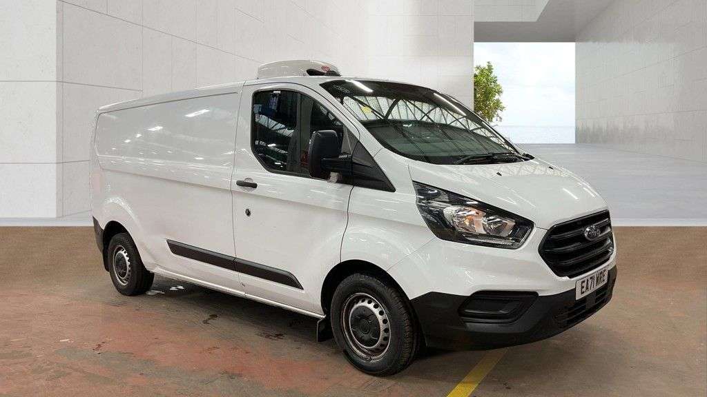 A 2022 FORD TRANSIT CUSTOM 2.0 300 EcoBlue Leader Panel Van 5dr Diesel Manual L2 H1 Euro 6 (s/s) (130 A 2022 FORD TRANSIT CUSTOM 2.0 300 EcoBlue Leader Panel Van 5dr Diesel Manual L2 H1 Euro 6 (s/s) (130