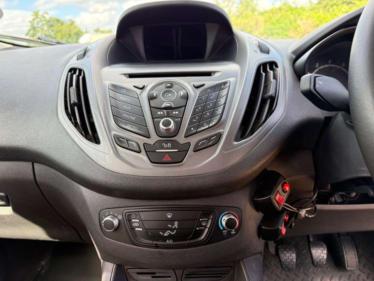2017 FORD TRANSIT COURIER 2017 FORD TRANSIT COURIER