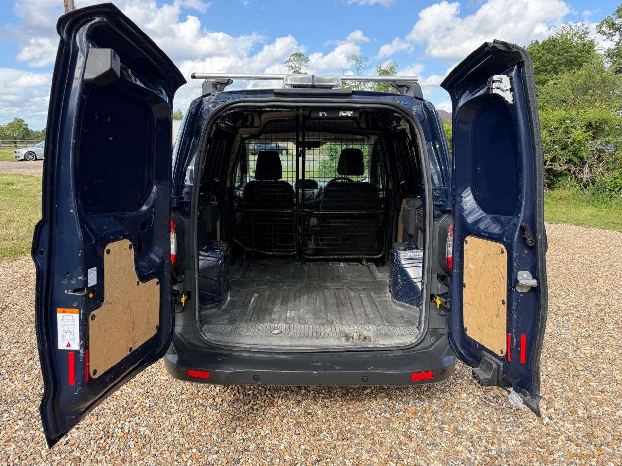 2017 FORD TRANSIT COURIER 2017 FORD TRANSIT COURIER