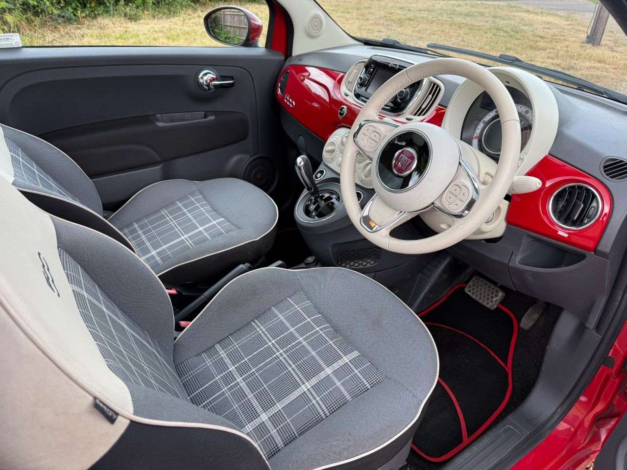 2017 FIAT 500 2017 FIAT 500