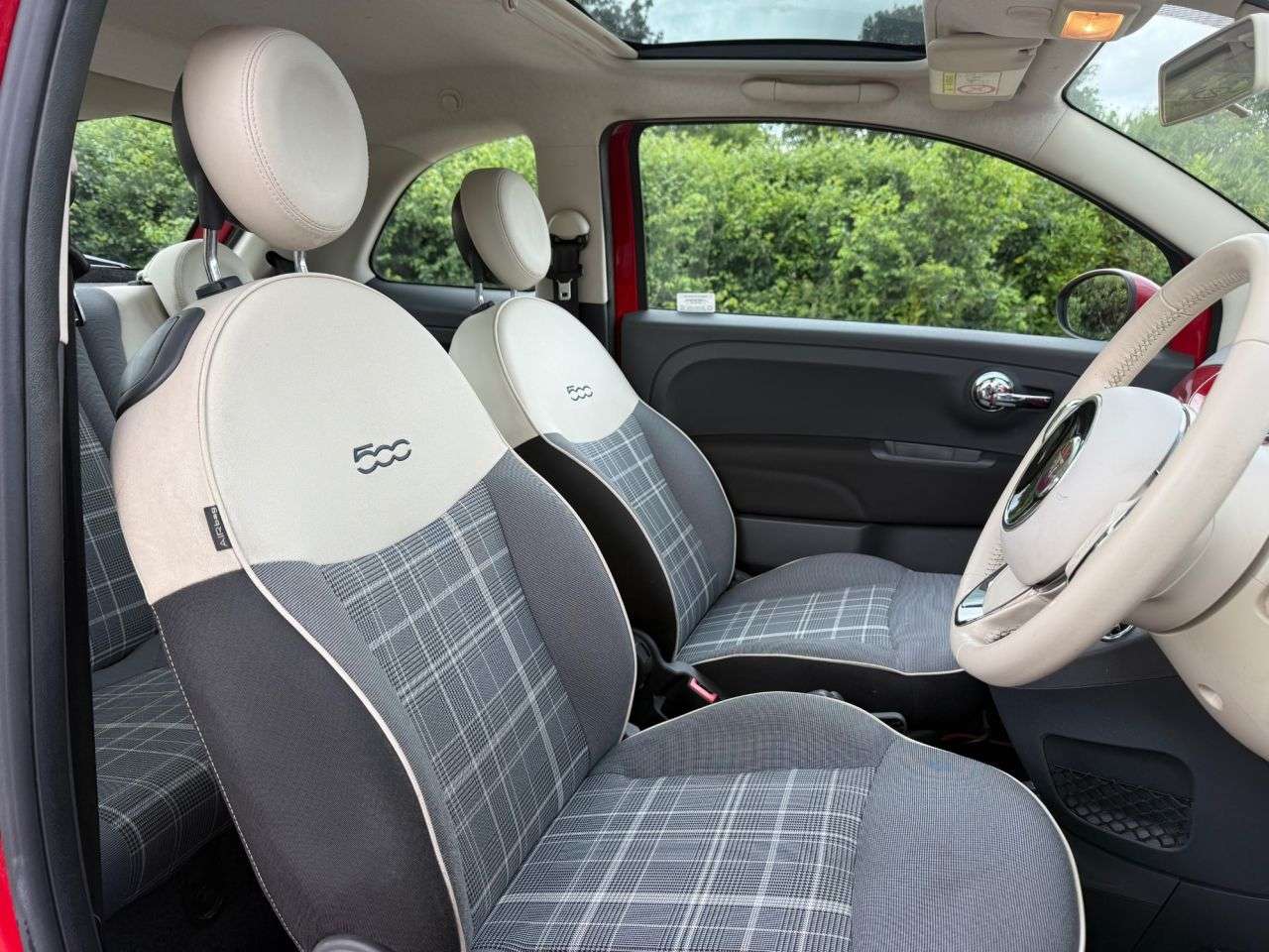 2017 FIAT 500 2017 FIAT 500